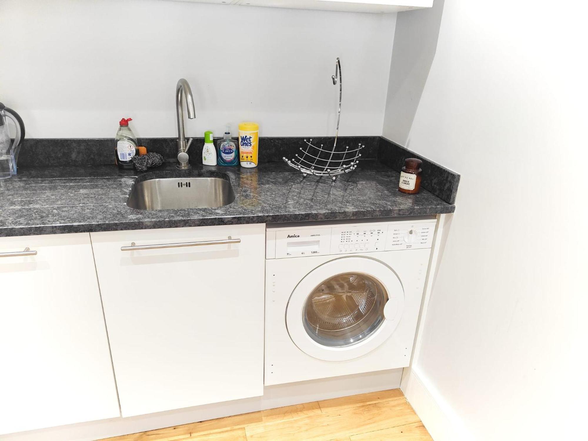 Modern Central Brighton Patio Apartment Μπράιτον Εξωτερικό φωτογραφία